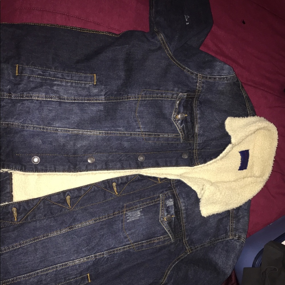 Aeropostale fur collar jean jacket